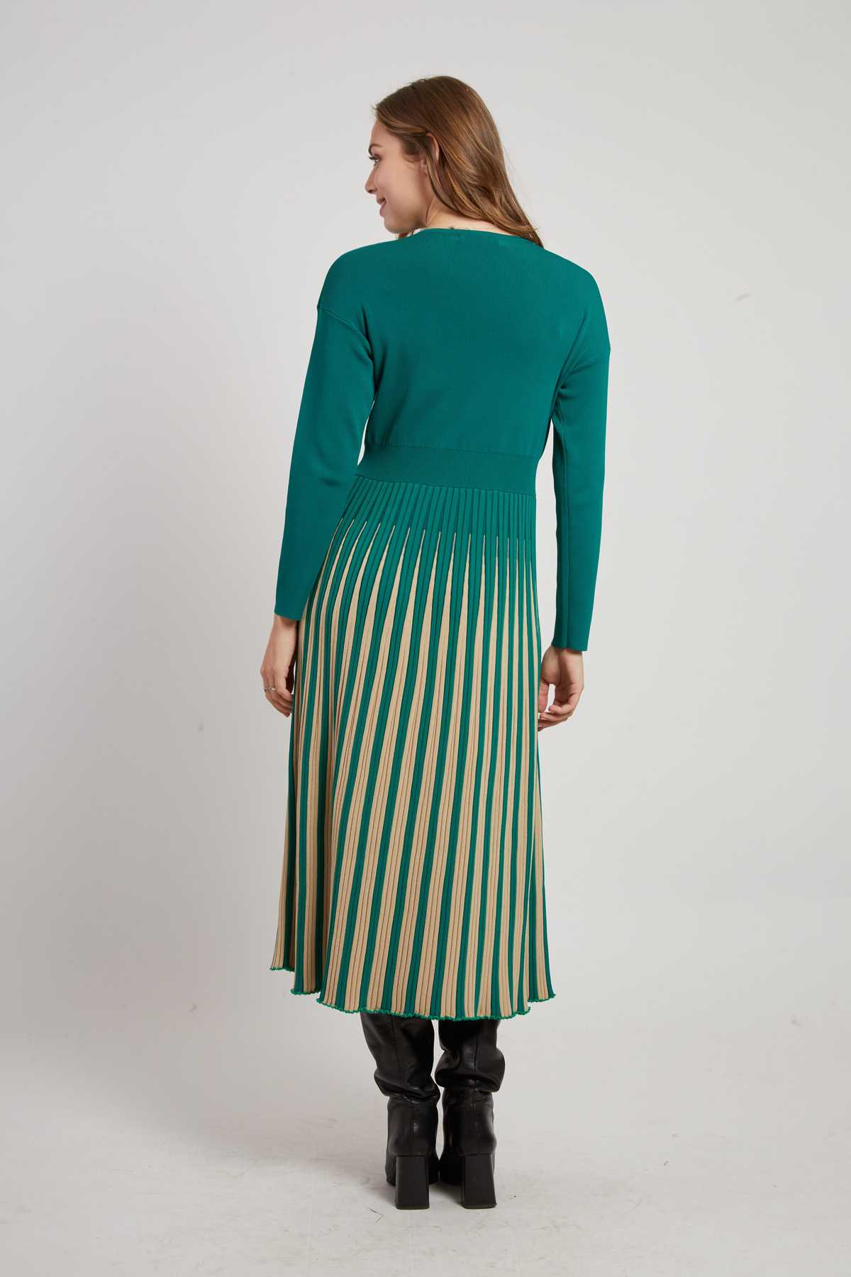 ROBE VALERIANE - René Derhy ref:A415006