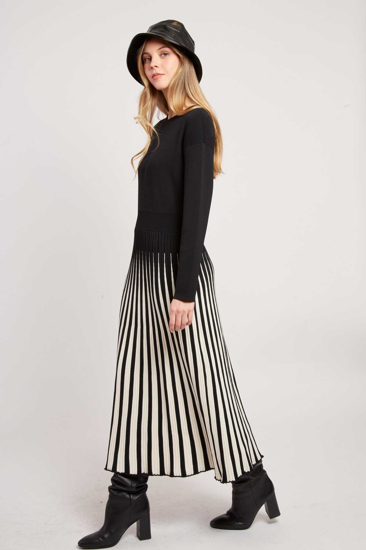 ROBE VALERIANE - René Derhy ref:A415006