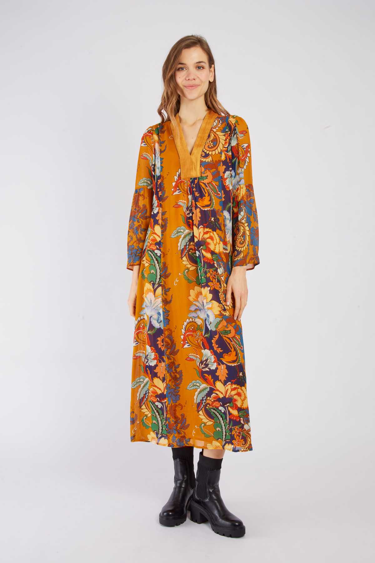 ROBE DAMGAN - René Derhy ref:A510008