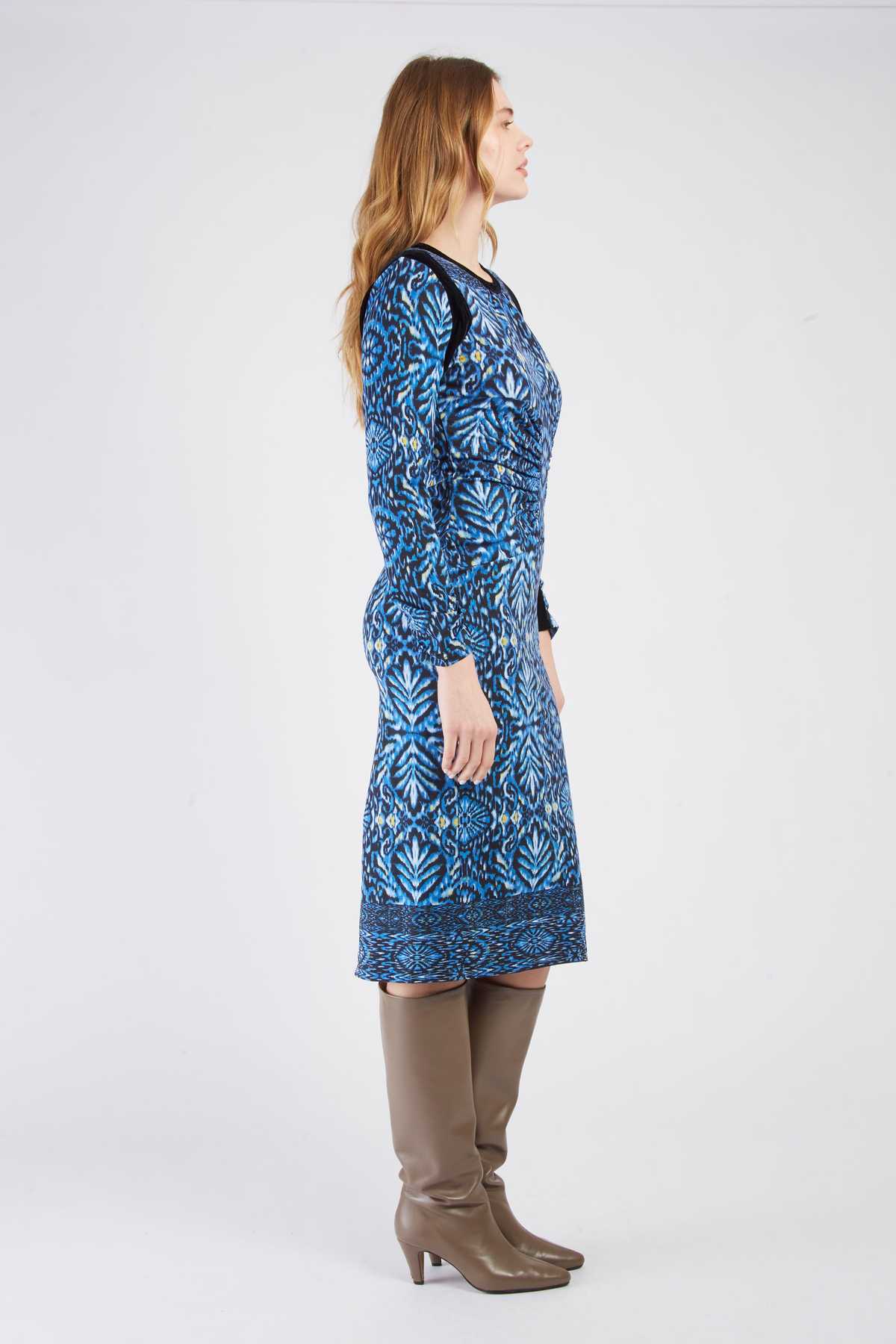 ROBE DEDICACE - René Derhy ref:A510028