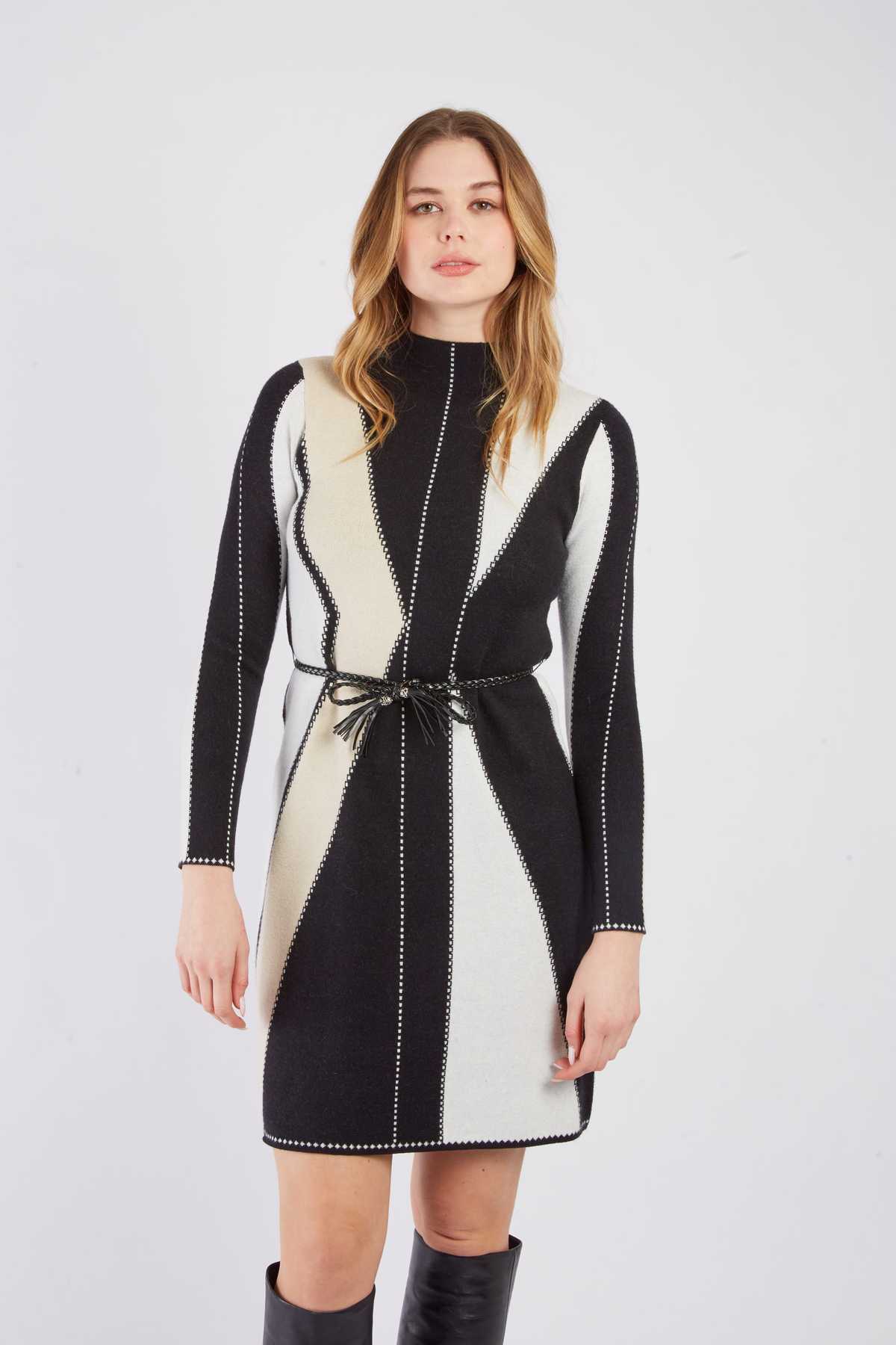 ROBE CAMILLE - René Derhy ref:A512005