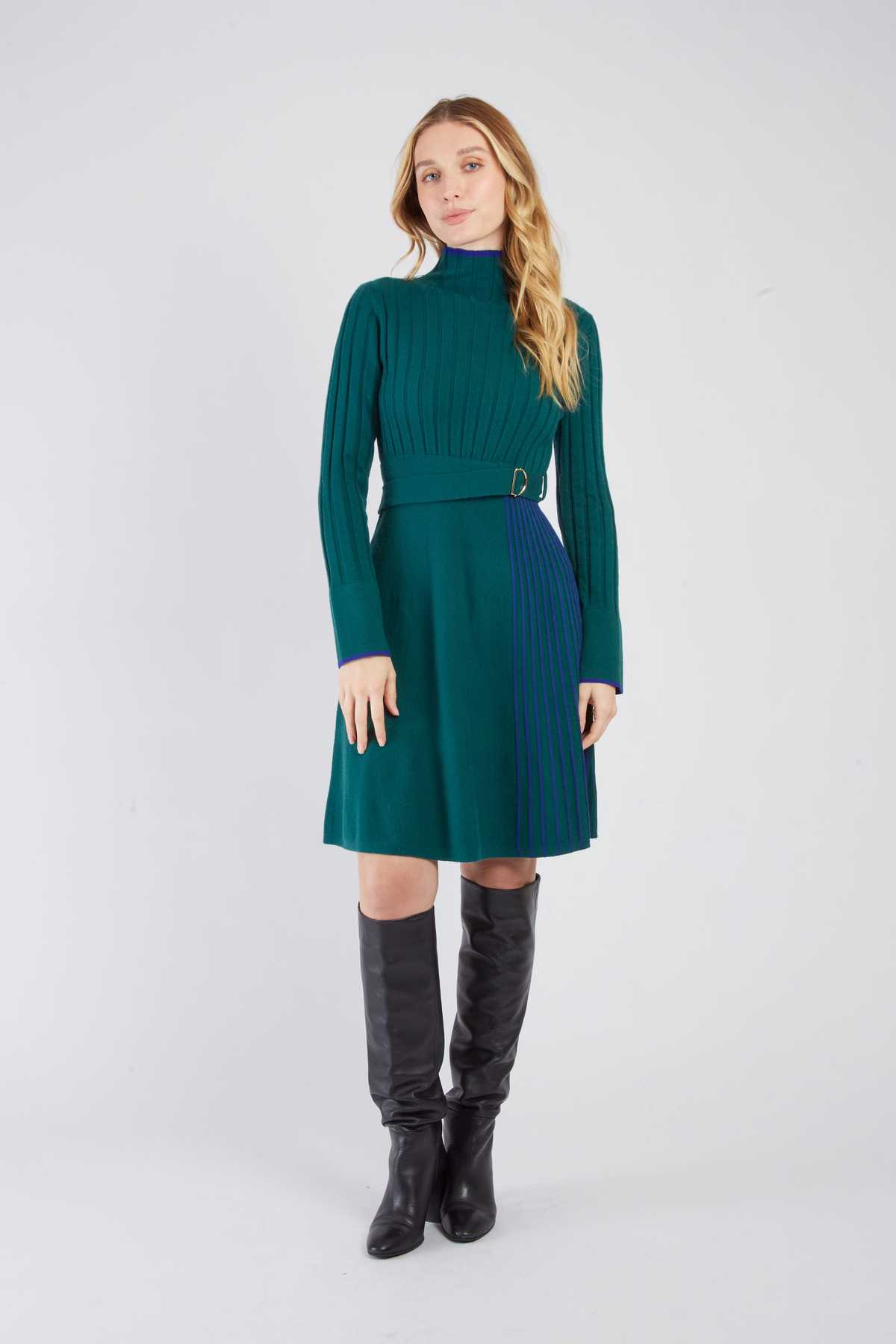ROBE CASSANDRE - René Derhy ref:A512016