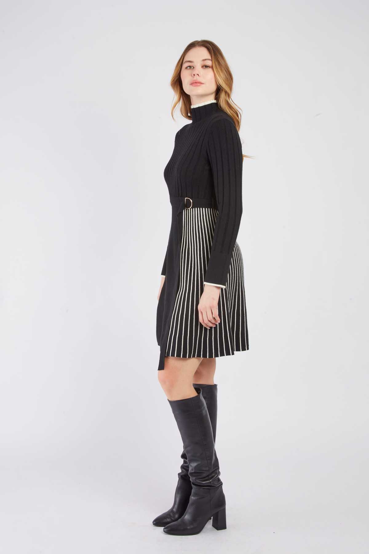 ROBE CASSANDRE - René Derhy ref:A512016