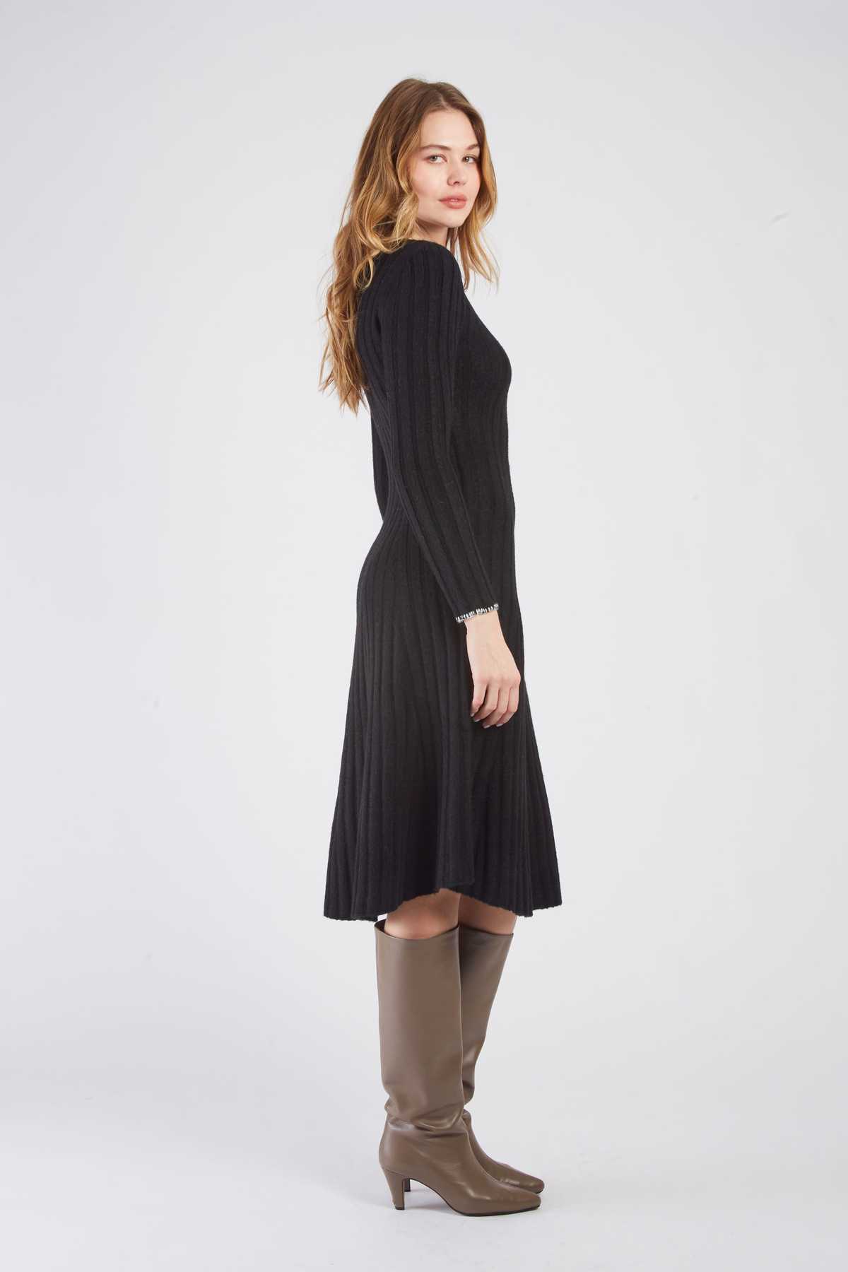 ROBE CATHERINE - René Derhy ref:A512019