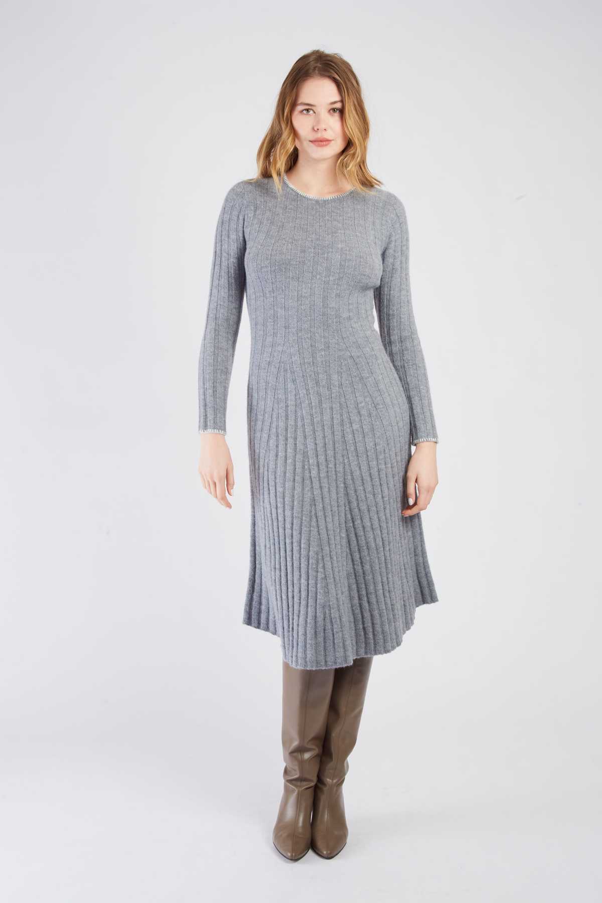 ROBE CATHERINE - René Derhy ref:A512019