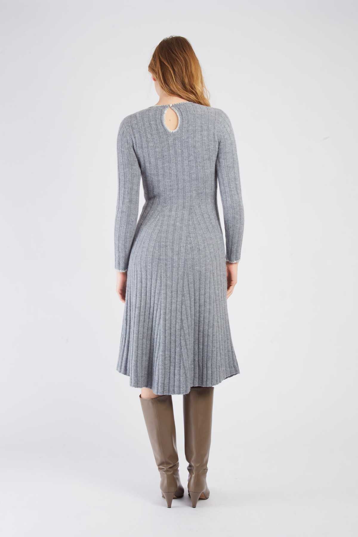 ROBE CATHERINE - René Derhy ref:A512019