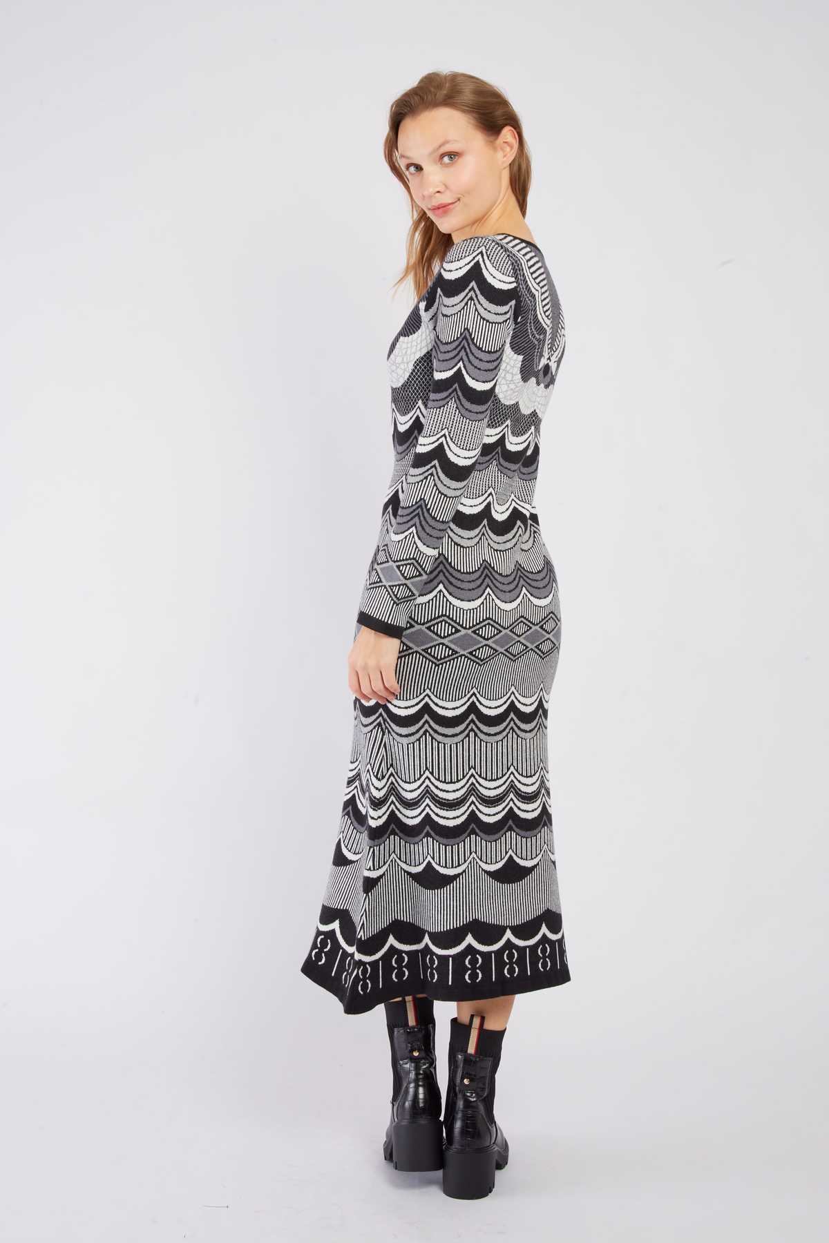 ROBE CECILE - René Derhy ref:A512021