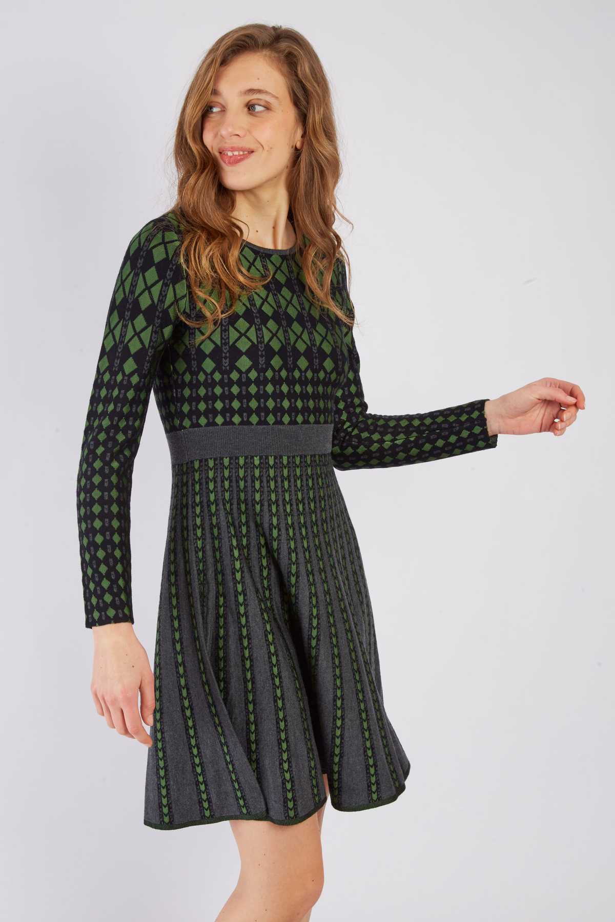 ROBE CHANAELLE - René Derhy ref:A512029