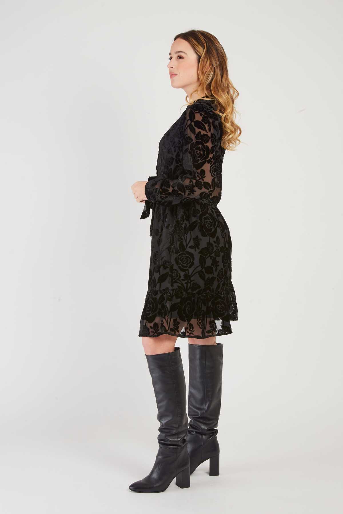 ROBE ELOUANE - René Derhy ref:A515030