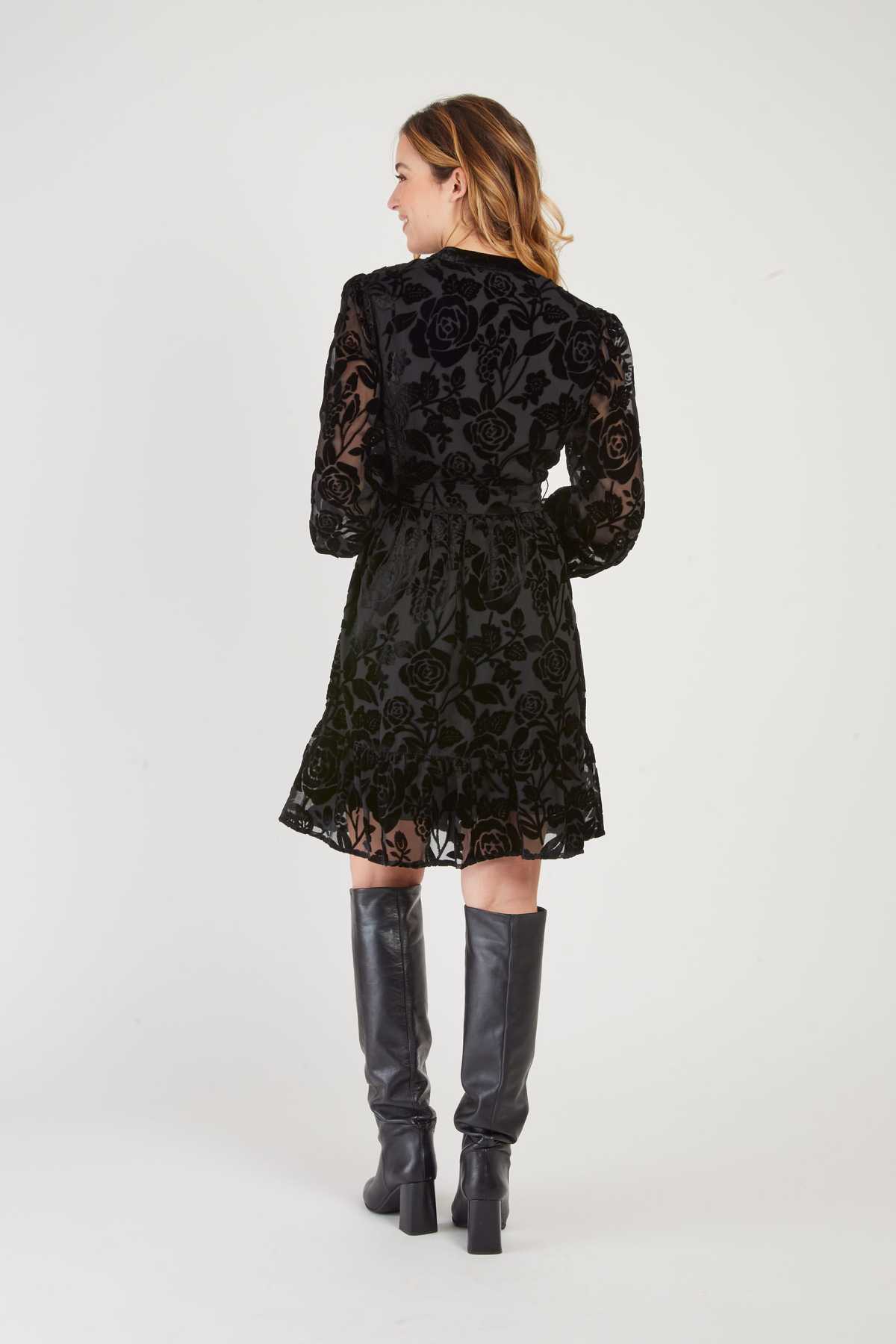ROBE ELOUANE - René Derhy ref:A515030