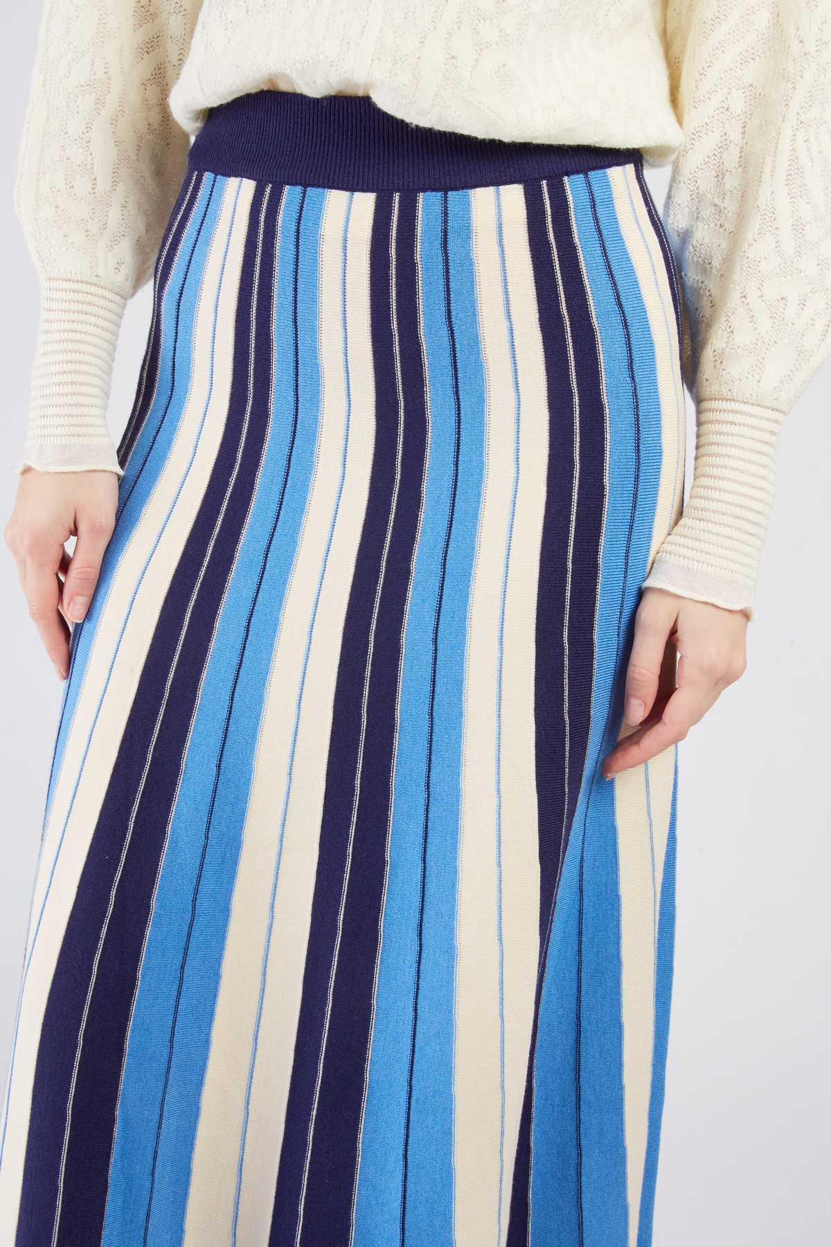 JUPE JEANNE - René Derhy ref:A550008