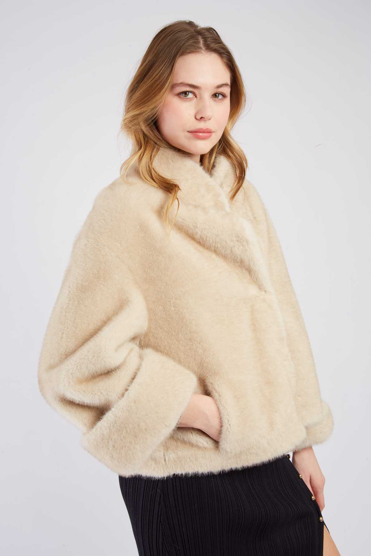 VESTE RAPHIA - René Derhy ref:A585010