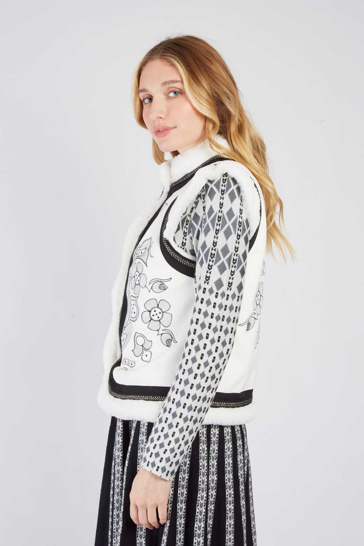 VESTE RESULTAT - René Derhy ref:A585038