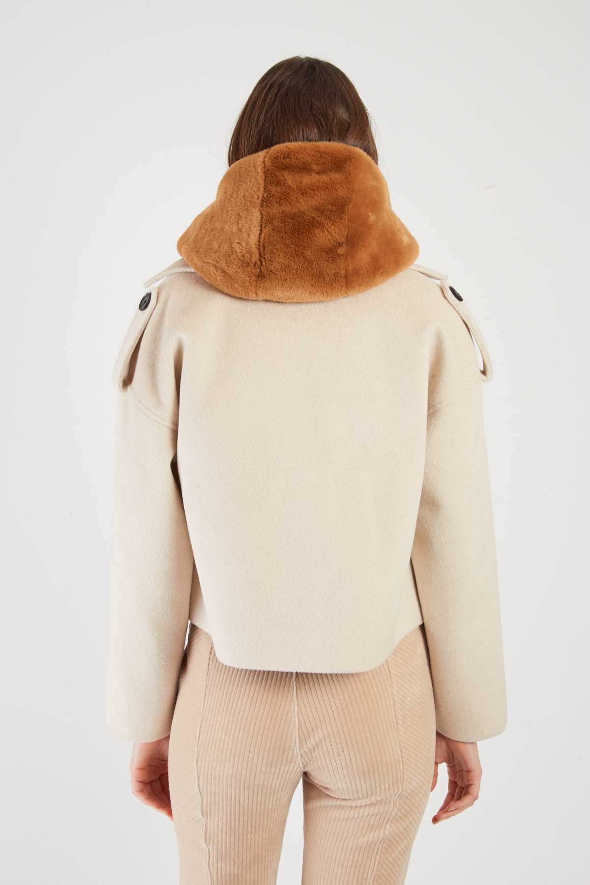 CAPUCHE DOUDOUNE FAUX FUR LEILA - René Derhy ref:A593007