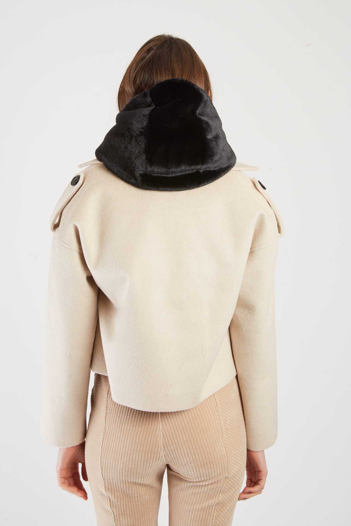 CAPUCHE DOUDOUNE FAUX FUR LEILA - René Derhy ref:A593007