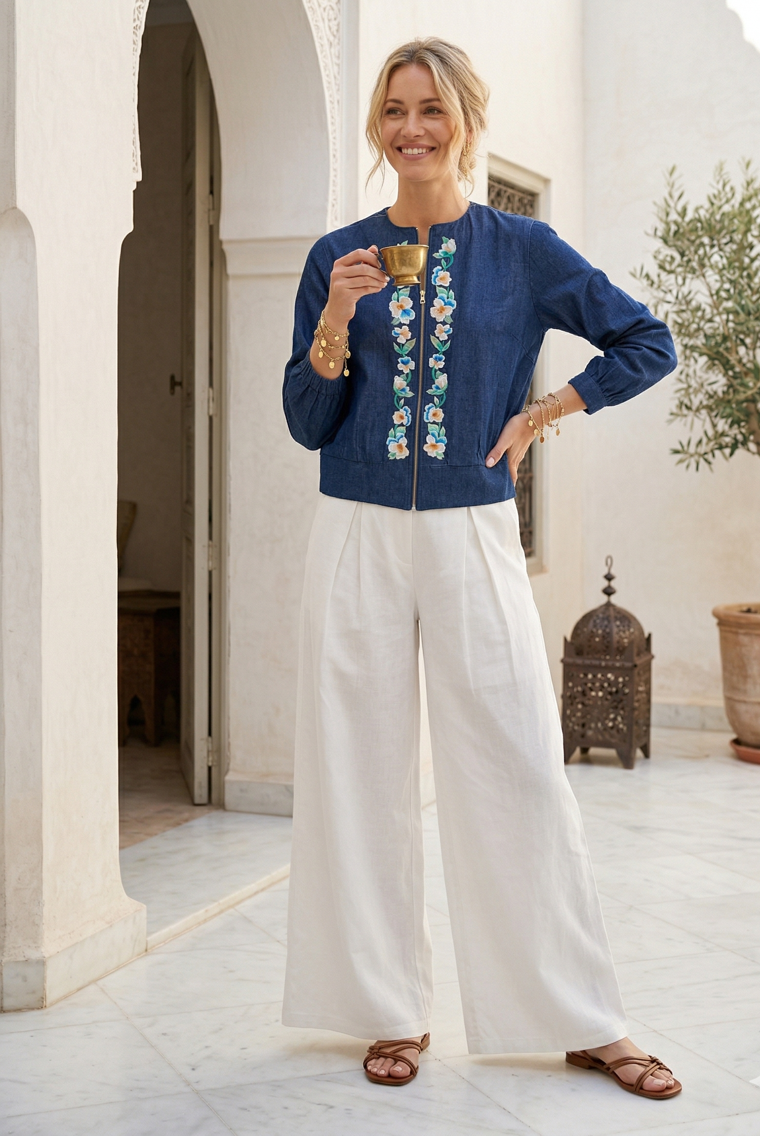 Veste en jean brodée OLINKA