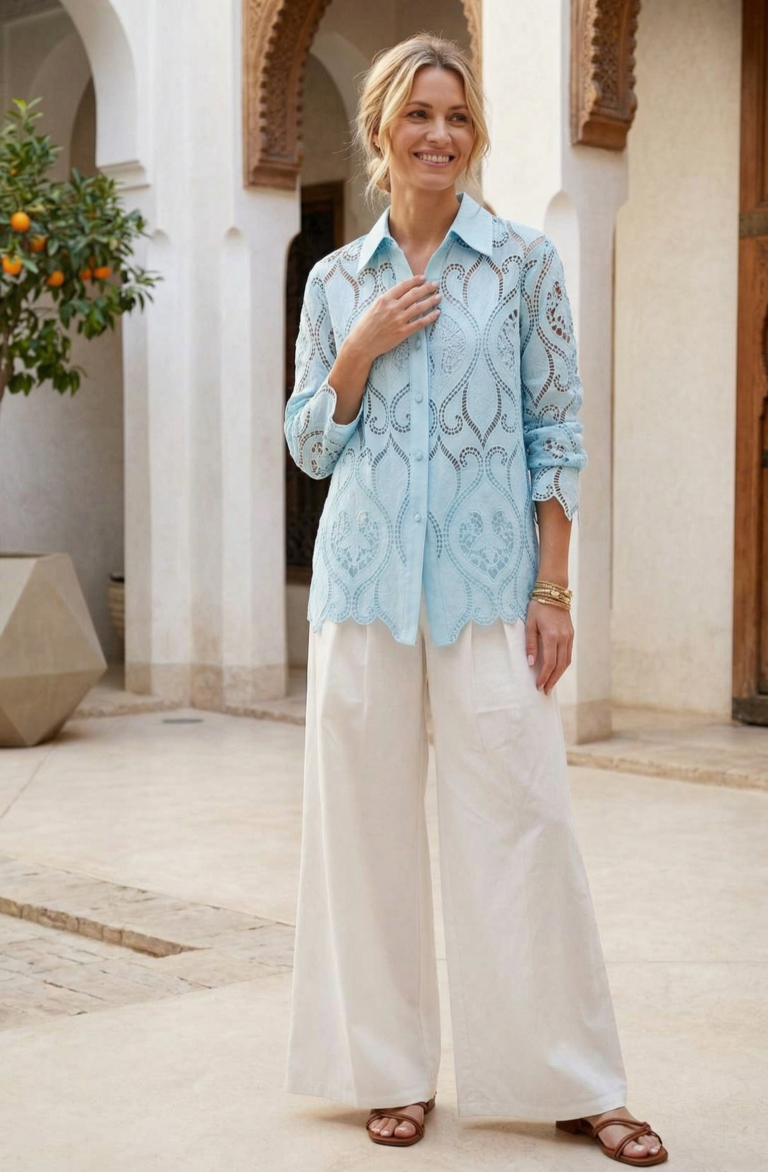 Chemise longue en dentelle AGATHE