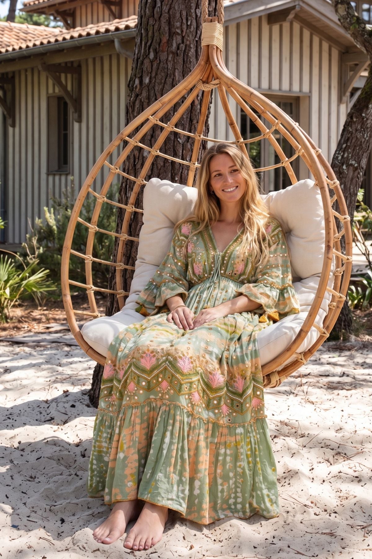 Robe longue brodée PALERME