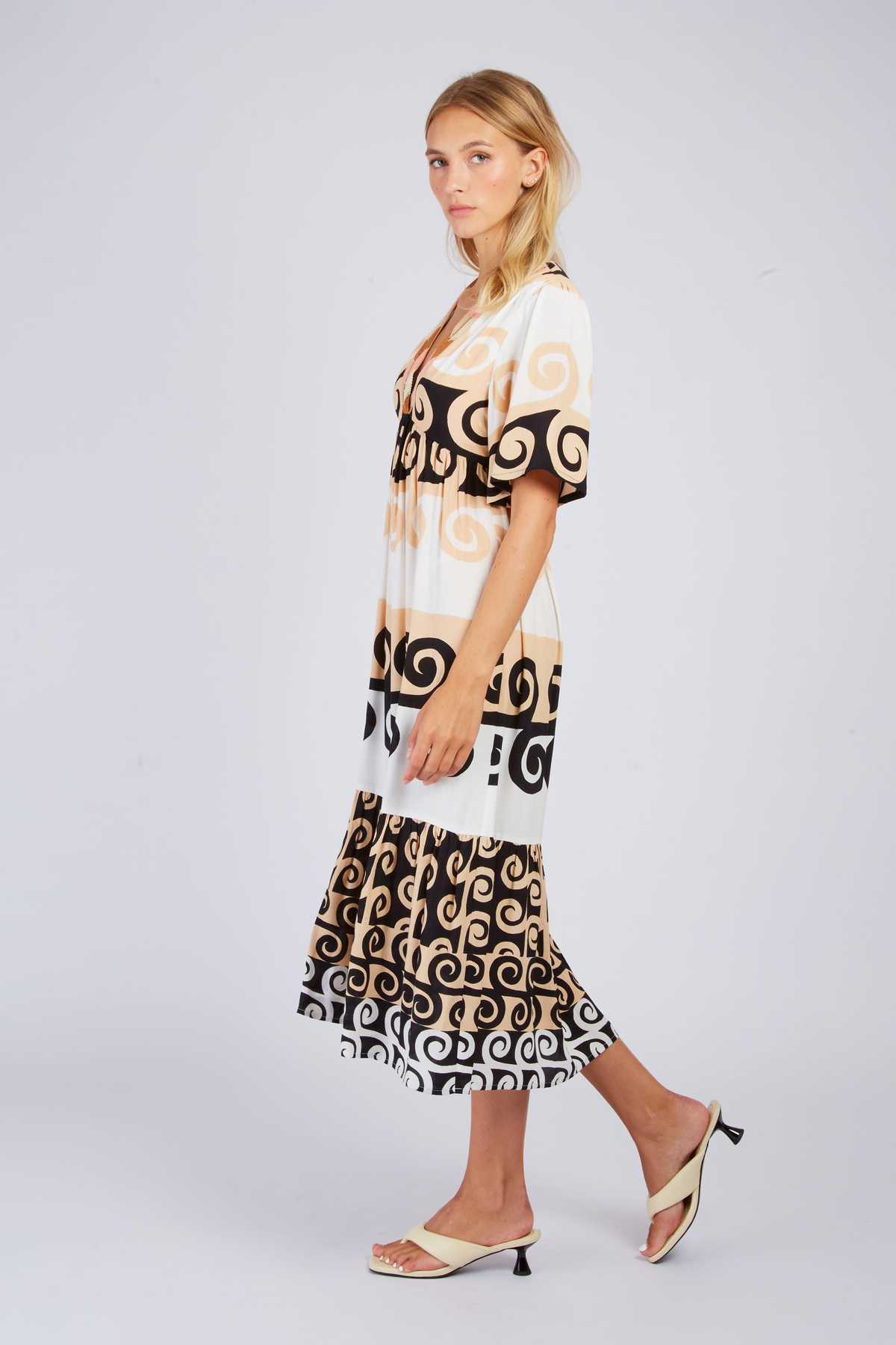 ROBE PERONELLE - René Derhy ref:P510093