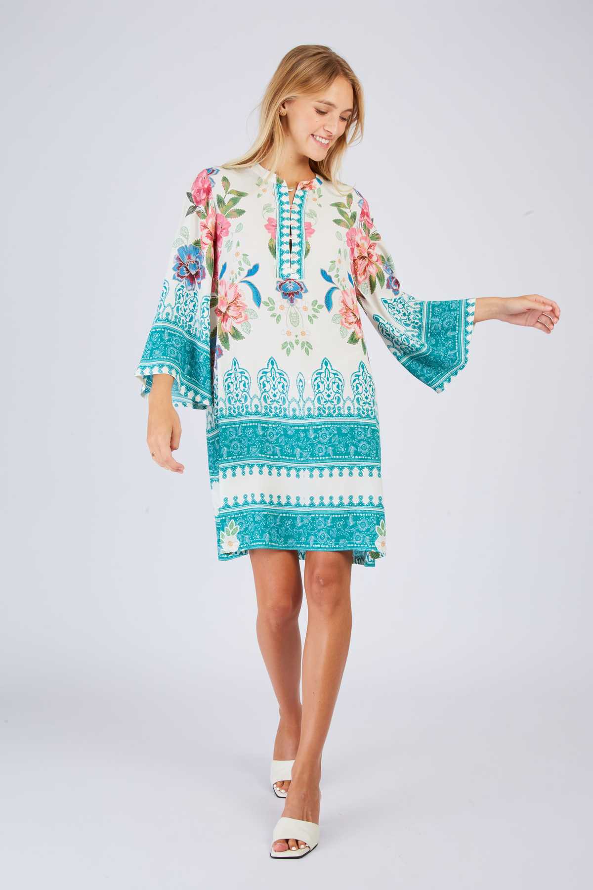 ROBE PERSUASION - René Derhy ref:P510107