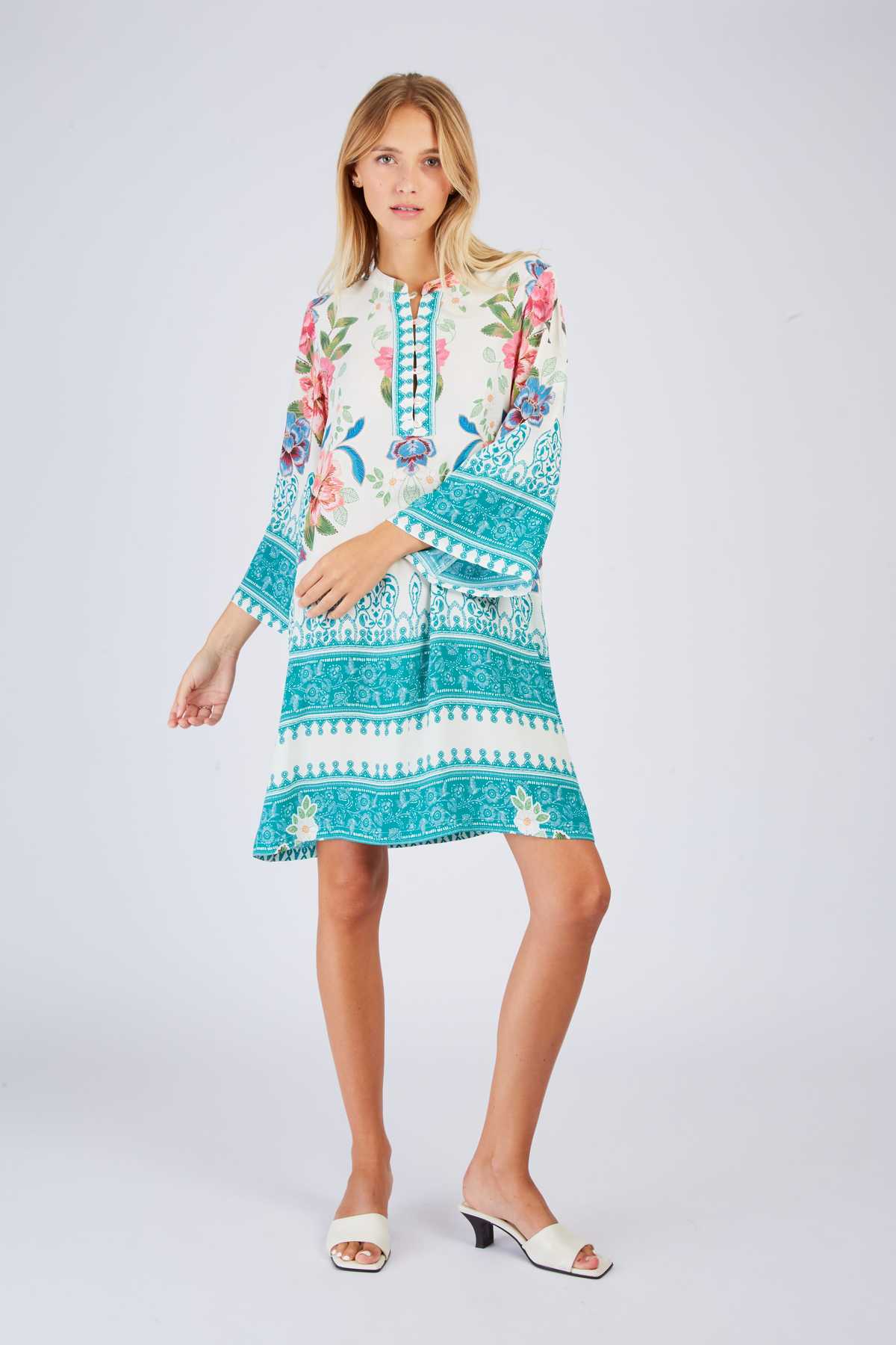 ROBE PERSUASION - René Derhy ref:P510107