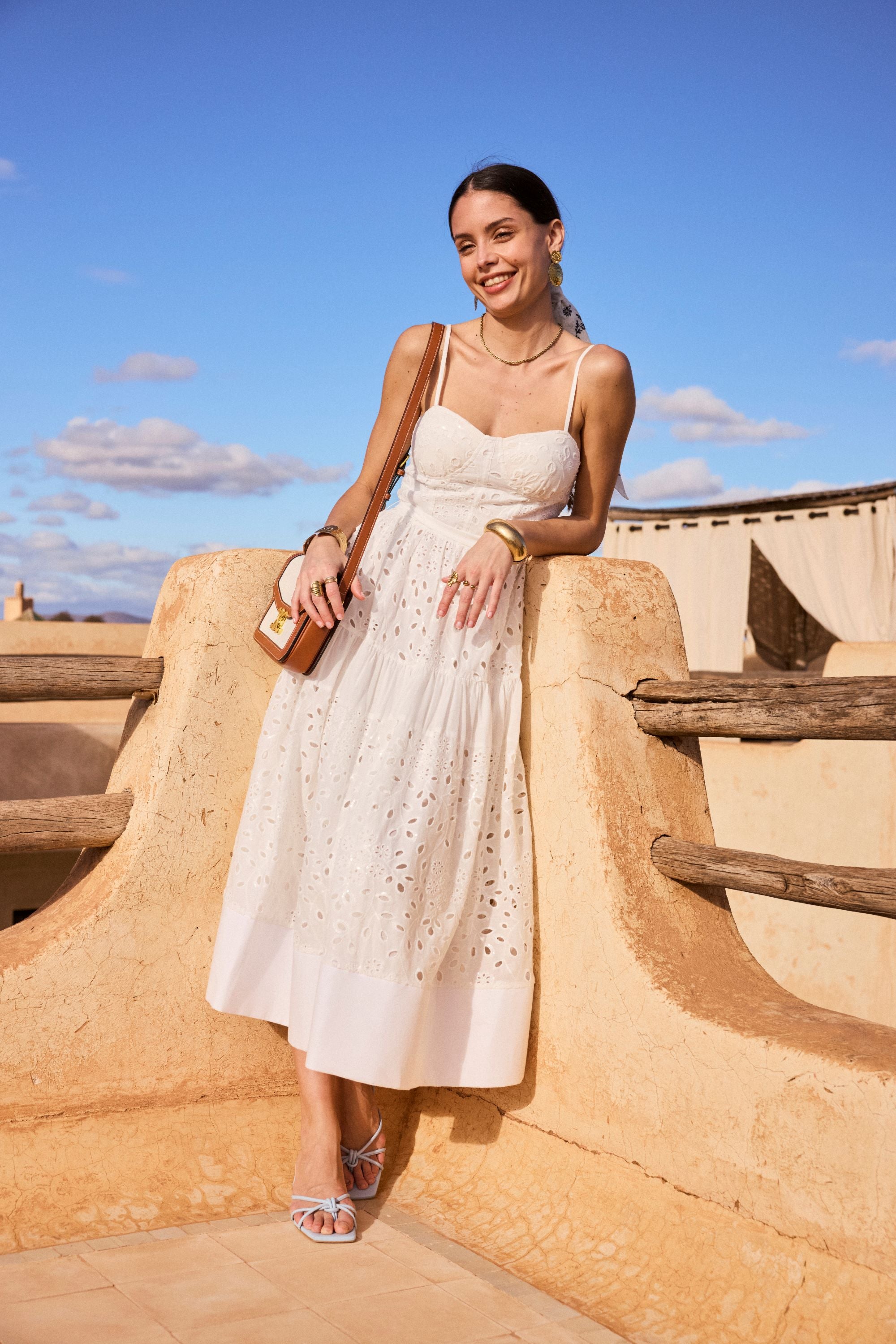 Robe midi broderies anglaises GUYANA