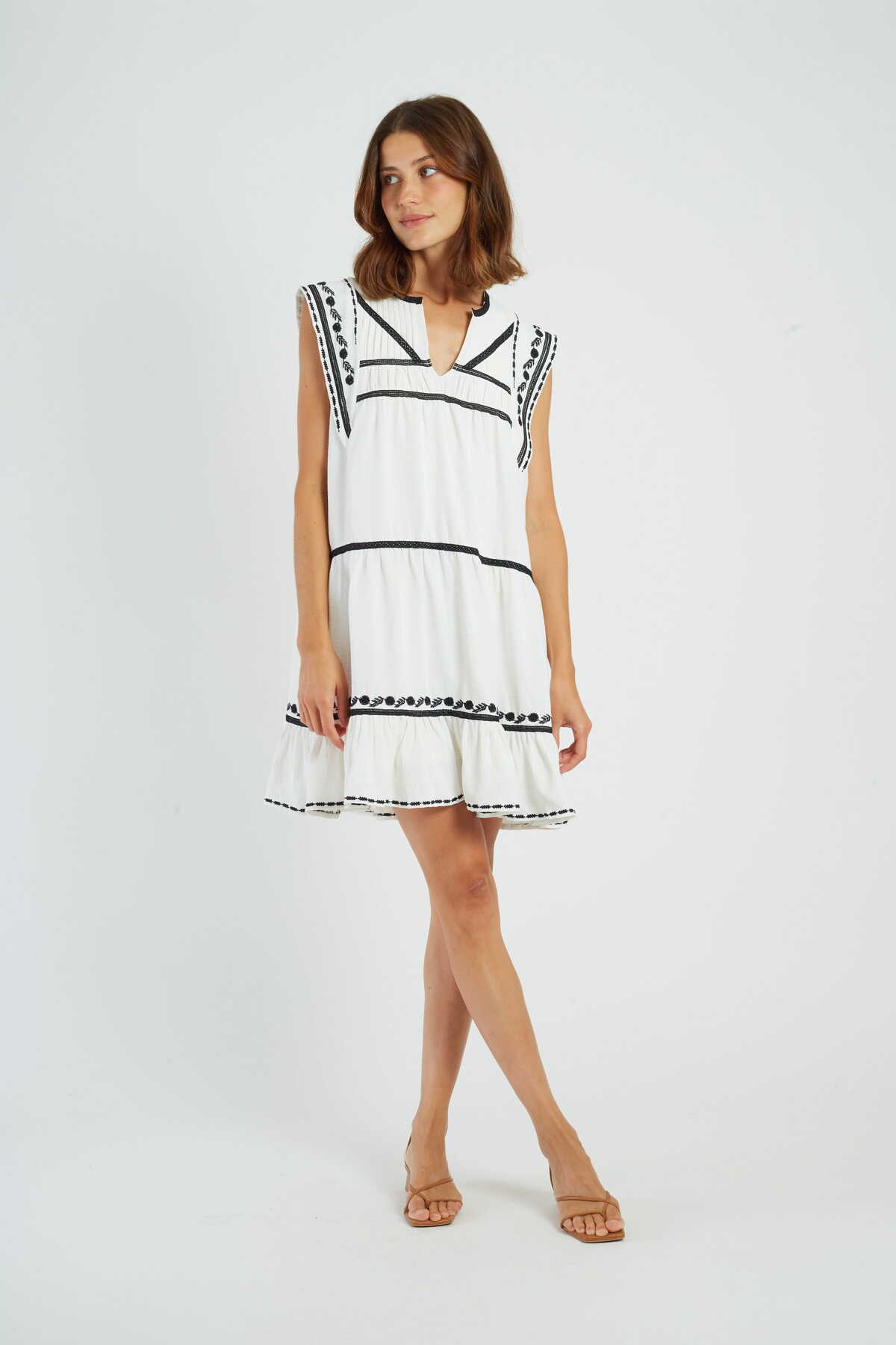 GRINDAVIK ROBE - René Derhy ref:P615098