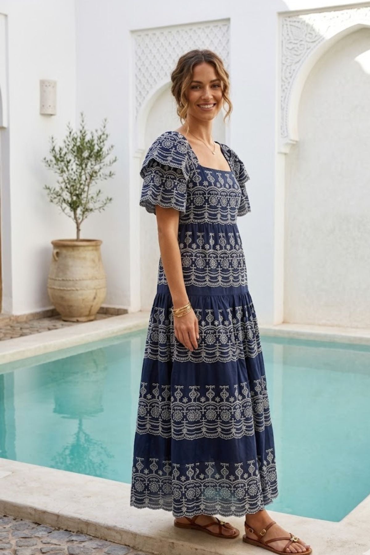 Robe longue brodée GIROFLEE