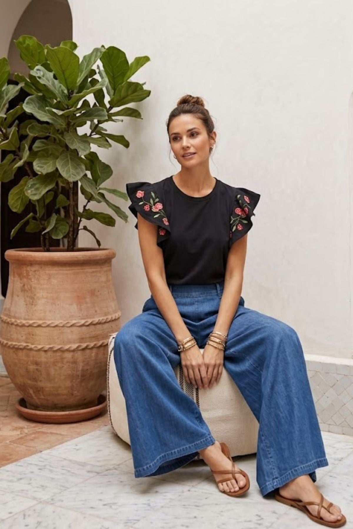 T-Shirt à volant brodé CAROLINE