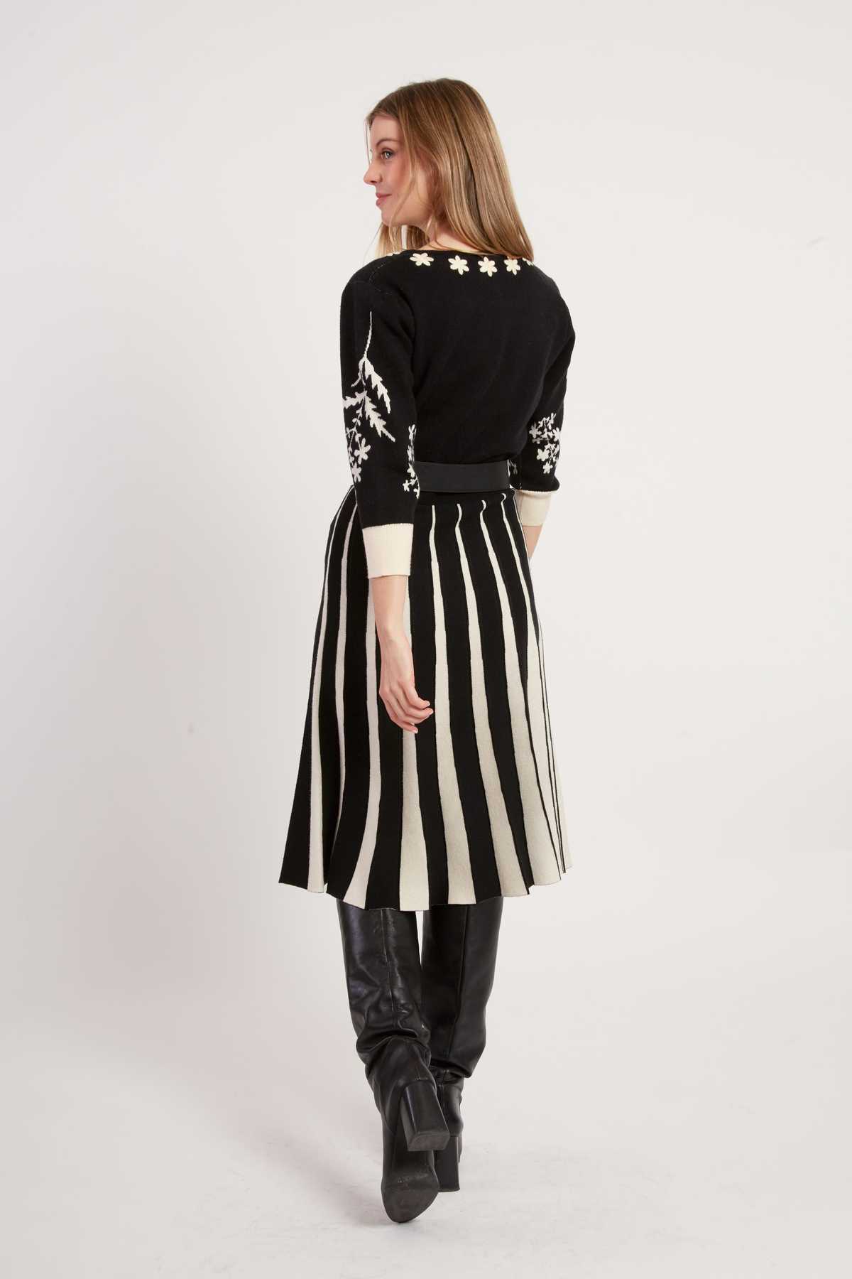 ROBE JEANNICK - René Derhy ref:A412012