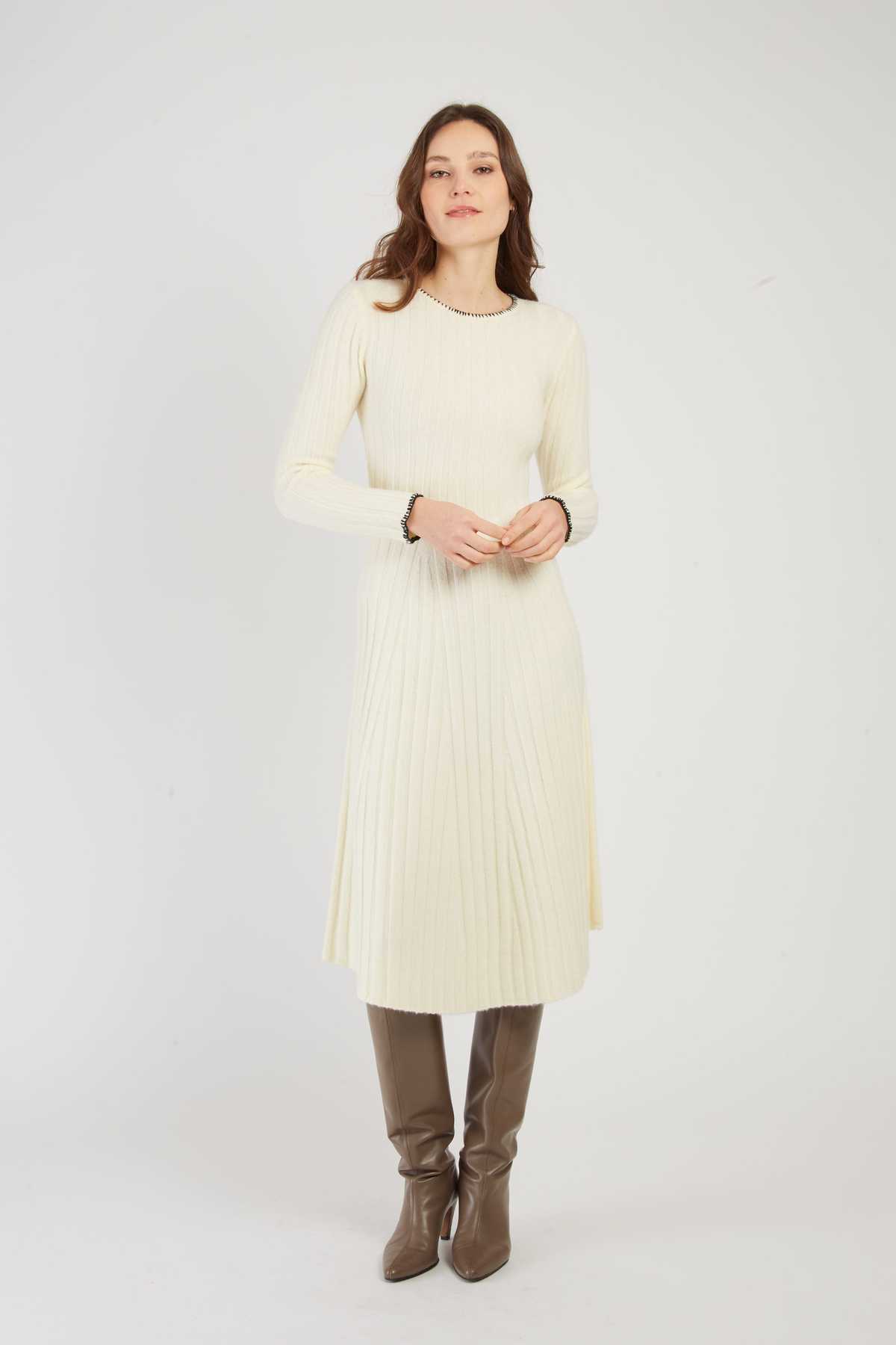 ROBE CATHERINE - René Derhy ref:A512019