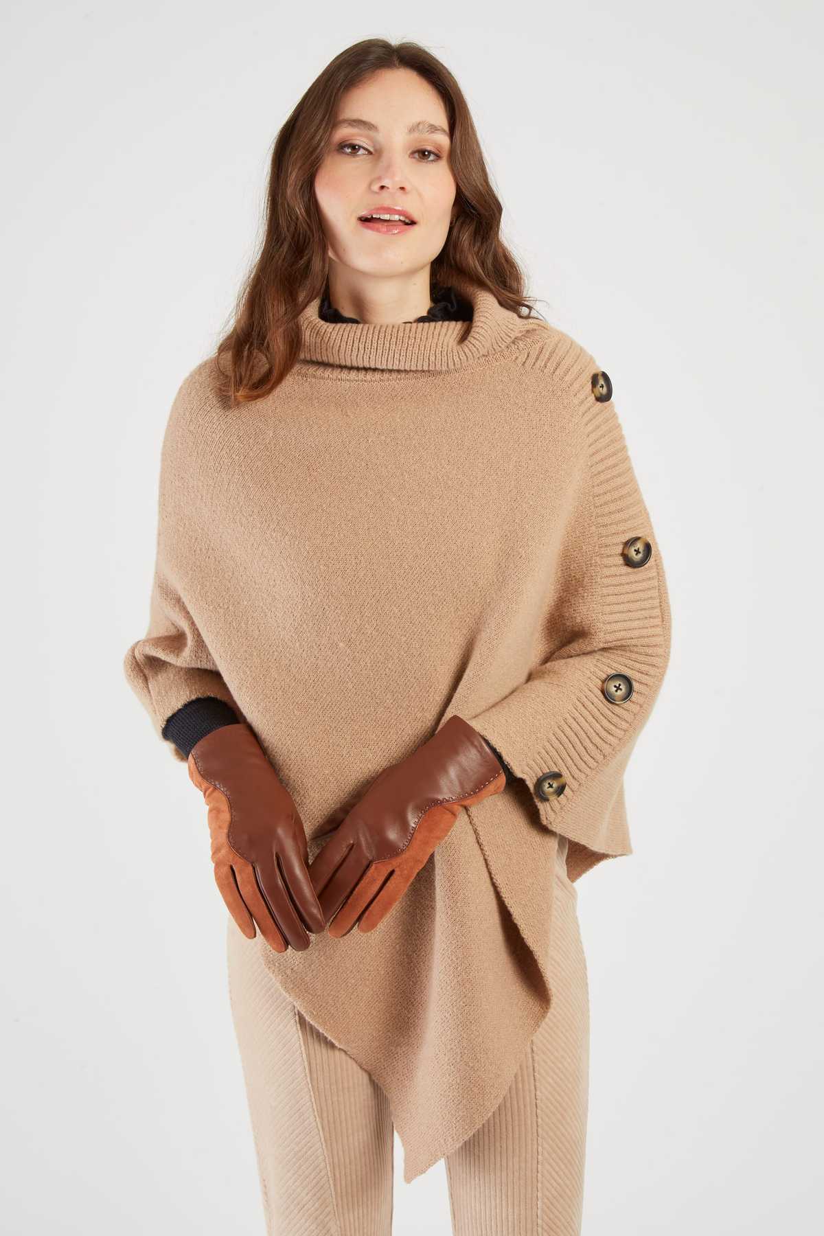 PONCHO ALANIS - René Derhy ref:A540025