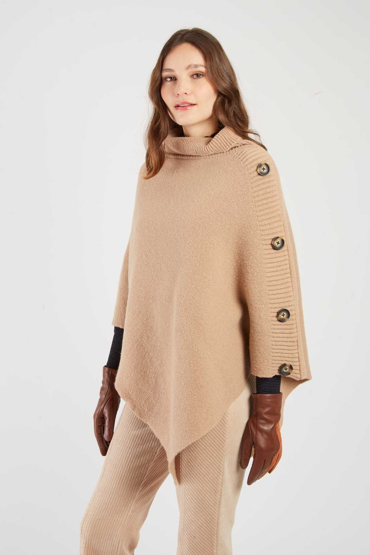 PONCHO ALANIS - René Derhy ref:A540025
