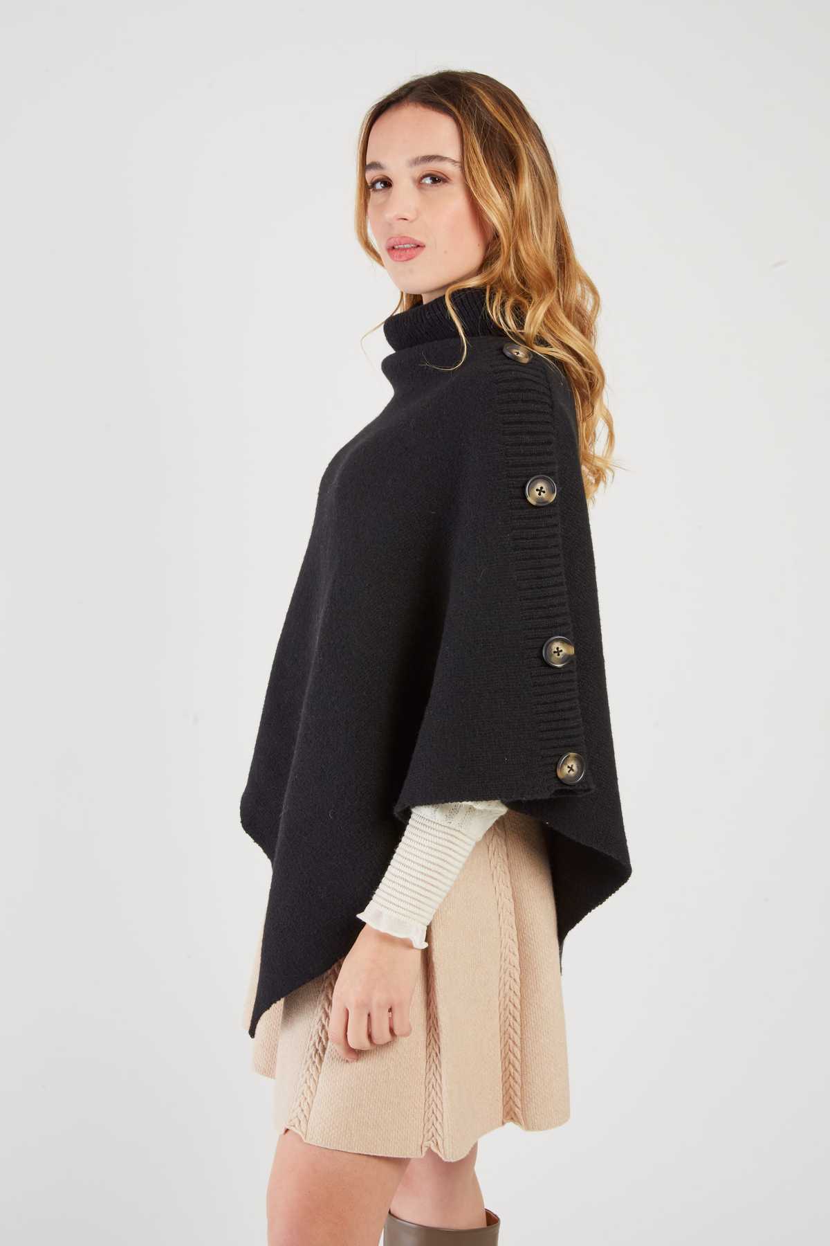 PONCHO ALANIS - René Derhy ref:A540025