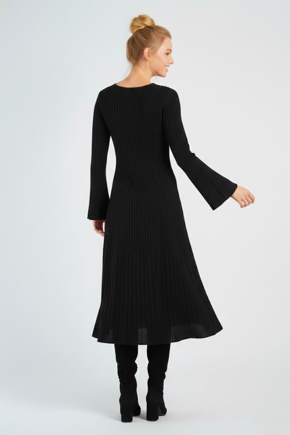 BLANCHE ROBE MAILLE - René Derhy ref:A612022