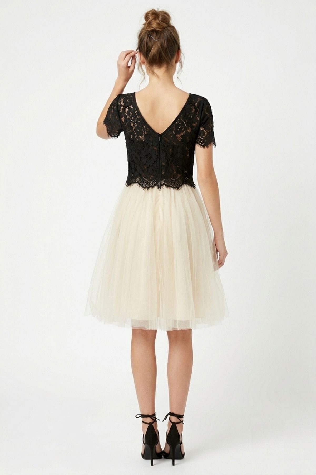 Robe en dentelle LIANA