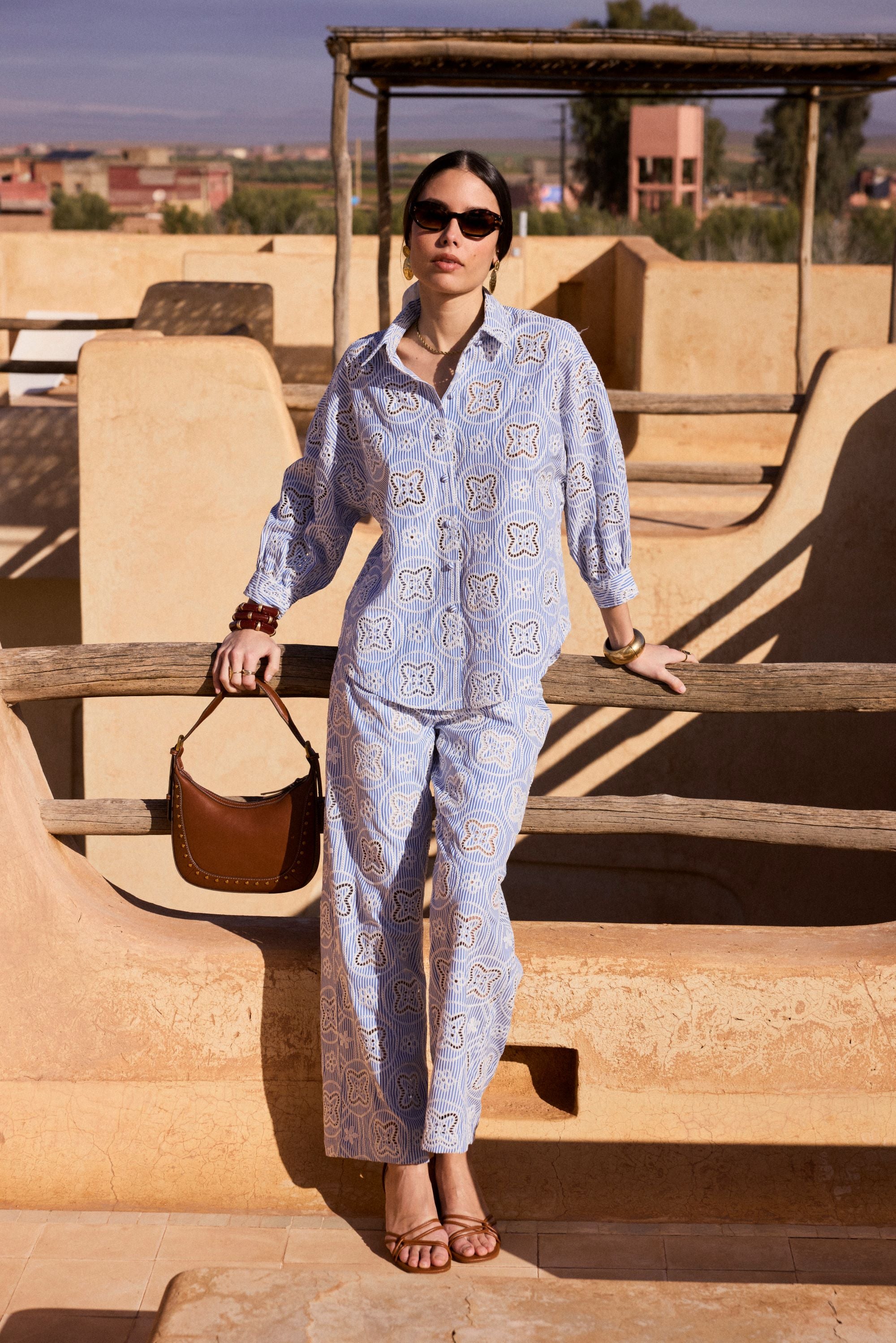 Pantalon droit broderie anglaise BERTHEA