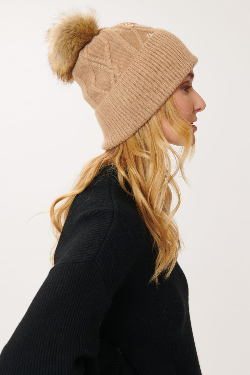 CHAPEAU PATRICIA - René Derhy ref:A393001